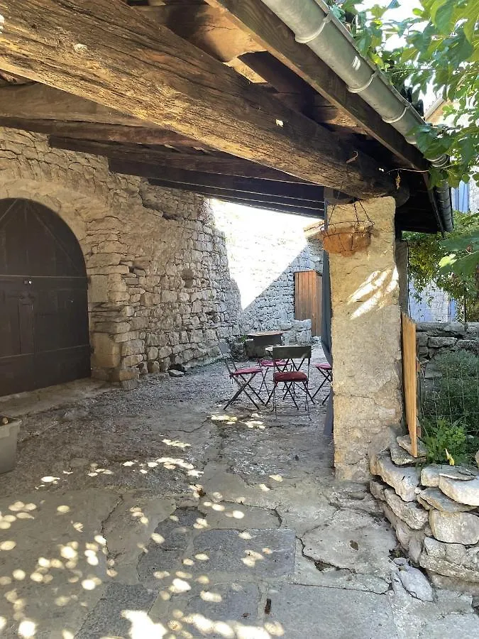 Holiday home Le Mas Pierre Et Soie Labeaume France
