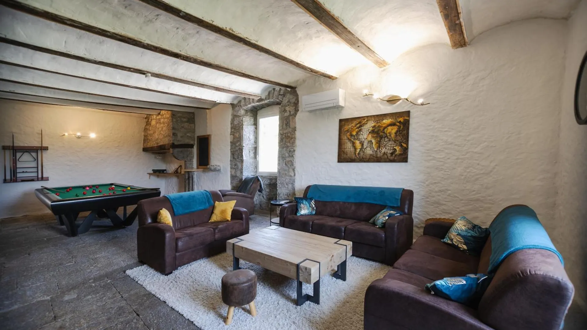 Le Mas Pierre Et Soie Labeaume Holiday home
