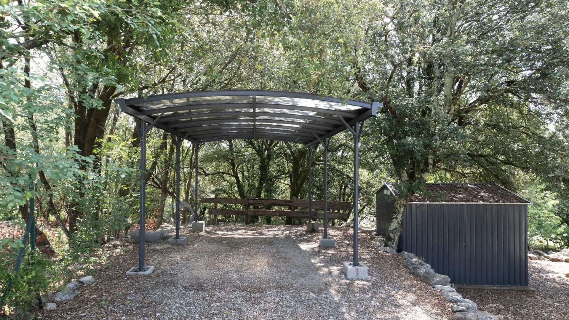Holiday home Le Mas Pierre Et Soie Labeaume