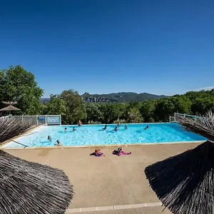 Familiale 3 Etoiles Vue 360 Piscine A Debordement Empl Xxl Camping